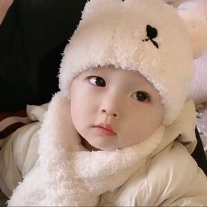 女婴装饰帽子宝宝护耳朵男孩冬天甜美可爱四个月冬款一岁半秋女孩