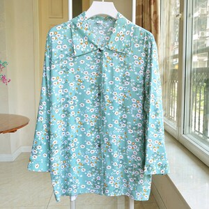 中老年女棉绸衬衫中长袖外穿开衫扣子人造棉单件上衣奶奶绵绸衣服