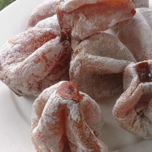 出口级桂林柿饼霜降恭城柿饼自然真霜香甜劲道厚重糖霜pk富平柿饼