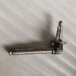羊角轴福田拖拉机te254/304/354两驱前桥羊角轴转向节19.5长