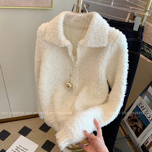 羊羔毛加厚翻领外套女设计感收腰显瘦小个子宽松长袖上衣2024冬季