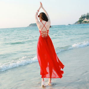 夏新款开叉露背吊带雪纺连衣裙海边度假红色修身性感波西米亚长裙