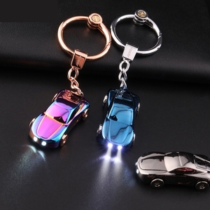 LED灯小汽车钥匙扣挂件创意个性书包包链圈环男女情侣锁匙扣挂饰