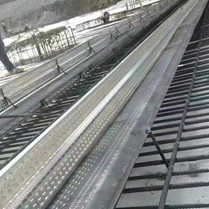 后浇带快易收口网