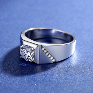 2022年正品周大福星pt950铂金男士钻戒简约霸气男款婚戒18k白金结