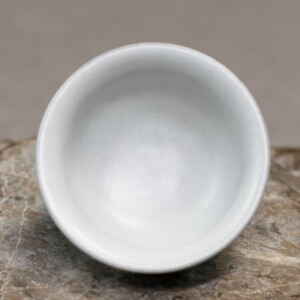 吴学远 龙泉青瓷 月白釉品茗杯a013