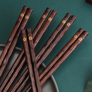 日式红木防滑筷子单双装家用餐具创意尖头实木快子环保木筷