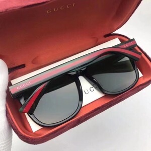 gucci正品代购古*驰太阳眼镜经典板材框男士开车偏光墨镜 gg0057s