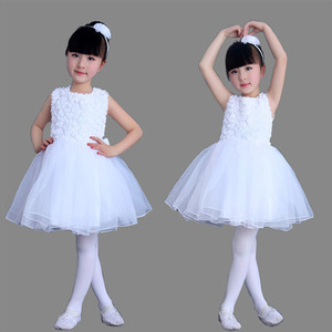。六一儿童演出服白色公主裙蓬蓬纱裙小学生女童舞蹈大合唱表演服