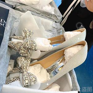 jimi chow周吉米高跟鞋婚鞋女婚纱款秀2禾两穿022春季新银色水钻