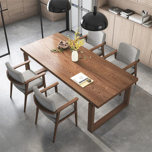 北欧纯实木餐桌长方形现代简约家用小户型吃饭桌子原木长条桌餐台