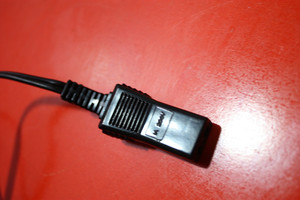 夏普收录机电源线