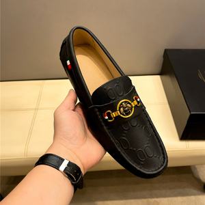 雷迪波尔小蜜蜂西装休闲皮鞋男平底透气轻质潮鞋夏季新款一脚蹬豆