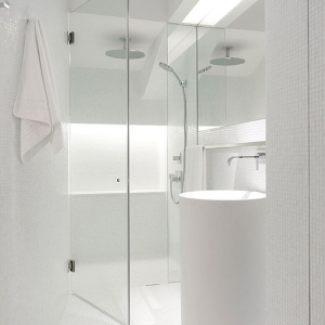 单层钢化玻璃门