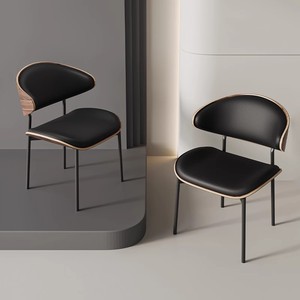 北欧轻奢设计师餐椅皮软包原木现代弯曲木咖啡厅会客洽谈椅子家用