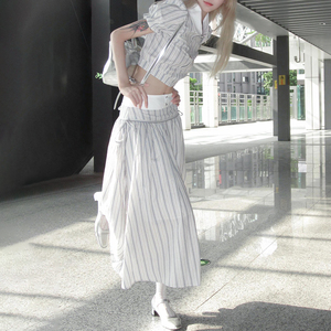 韩版学院风条纹套装女夏季清冷感撞色娃娃领衬衫高腰半身裙两件套