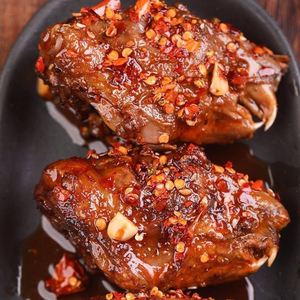 四川特产2个装 正宗成都重庆兔头麻辣冷吃香辣五香pk双流老妈总店