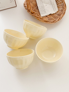 奶油黄色韩式陶瓷饭碗家用单个小碗个人专用吃饭特别好看的米饭碗