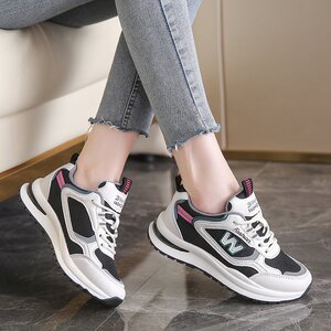 唯品会京东官方旗舰店官网女鞋子2022年新款春季运动鞋透气老爹鞋