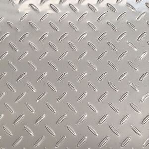12345mm定制花纹钢板304不锈钢防滑板压花圆点t型扁豆四联排钢板