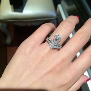 尚美巴黎同款经典异形钻戒水滴钻石女士梨形求婚戒指0人付款2750.