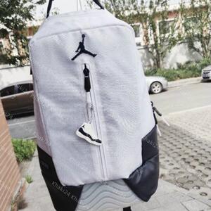 khaki24 jordan aj11白色康扣黑曜石大容量书包双肩包 9a1971-wu4