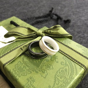 古驰古奇戒指双g黑白陶瓷黑金刚石18k男女指环欧美时尚情侣款对戒