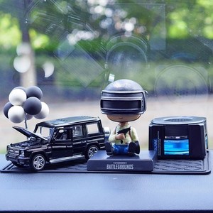 车载摆件送男朋友汽车创意香水香薰车内男合金车装饰用品