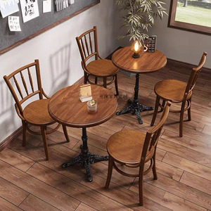 复古咖啡厅桌椅组合西餐厅甜品烘焙店实木桌子美式酒吧民宿方圆桌