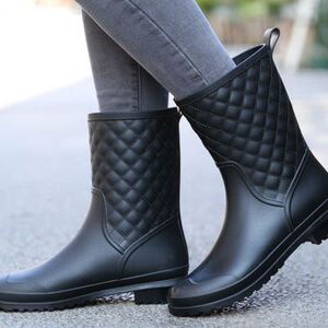 雨鞋女夏时尚外穿胶鞋防滑格子休闲买菜洗车水鞋中筒踩水成人雨靴