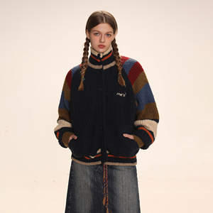 moromoro条纹插肩袖毛织拼仿羊羔毛里毛衣外套女冬季立领针织开衫