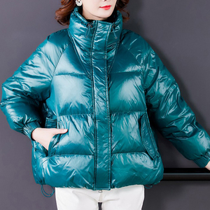 反季特价亏本清仓处理女装品牌外套羽绒服女款大码深圳南油设计师