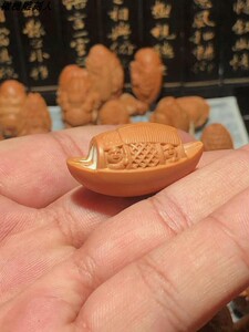 00小娘鱼核雕坊淘宝橄榄核雕刻苏工名家精品核舟记小船一帆风顺单核