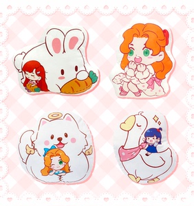 小美文创午睡抱枕枕头床上用品异形可爱正版少女心卡通公仔定制