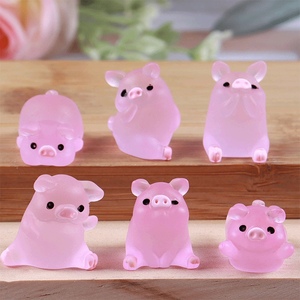 夜光立体卡通粉猪猪diy手工饰品配件树脂创意憨憨猪可爱猪发夹配
