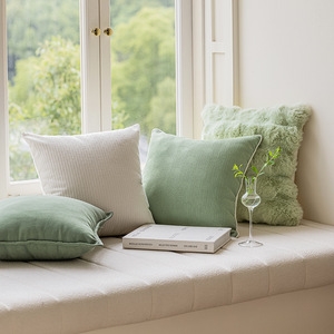现代清新ins风抹茶绿家用客厅沙发飘窗靠枕抱枕简约轻奢靠垫直发