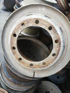 二手低价大货车钢圈轮毂6.5/7.0/7.5配轮胎750/82590010001100-20