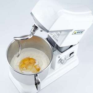 智宝星厨师机家商用7L鲜奶油打发机打蛋搅拌器和面1公斤揉面台式