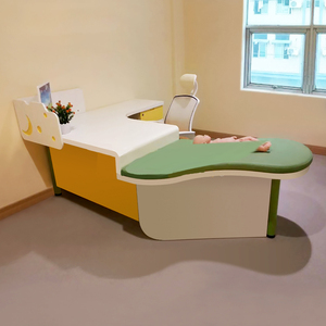 医院儿科接种台妇幼诊断桌婴儿弧形保健抽血台儿童医用接诊体检床