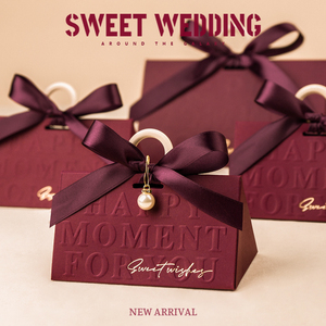 新款创意结婚喜糖盒子高级婚礼糖盒手提糖果礼盒喜糖袋伴手礼空盒