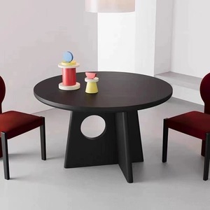 北欧实木圆形餐桌家用小户型饭桌简约黑色圆桌原木风咖啡桌茶桌