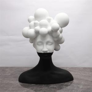 轻奢风现代简约艺术人物雕塑树脂摆件样板房客厅创意黑白女郎软装
