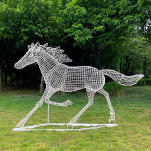 户外不锈钢镂空马雕塑小区铁艺鹿景观装饰品公园草坪仿真动物摆件