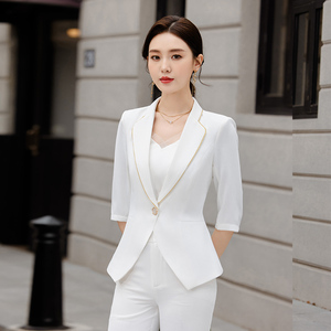 白色小西装外套女春夏新款高端职业装小个子时尚气质休闲西服套装