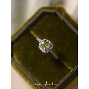 复古微镶橄榄绿锆石戒指女开口可调节小众设计轻奢高级感法式钻戒