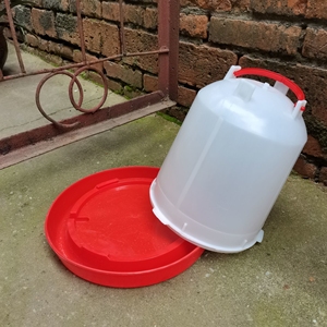 养鸡用加厚饲料桶喝水壶饮水器食桶食盆鸡鸭鹅自动下料桶饮水桶
