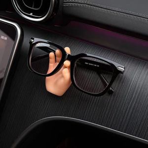汽车多功能车载眼镜夹眼镜架子车载收纳创意汽车手势OK指墨镜夹