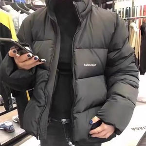 Balenciaga/巴黎世家 新款胸前字母logo印花休闲羽绒服男 外套女