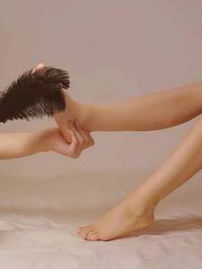 挠痒痒的羽毛单支鸵鸟调情惩罚男友女友玩具挠脚心用的工具神器