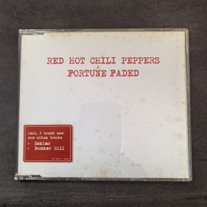 Red Hot Chili Peppers: Fortune Faded 已拆封CD nx444